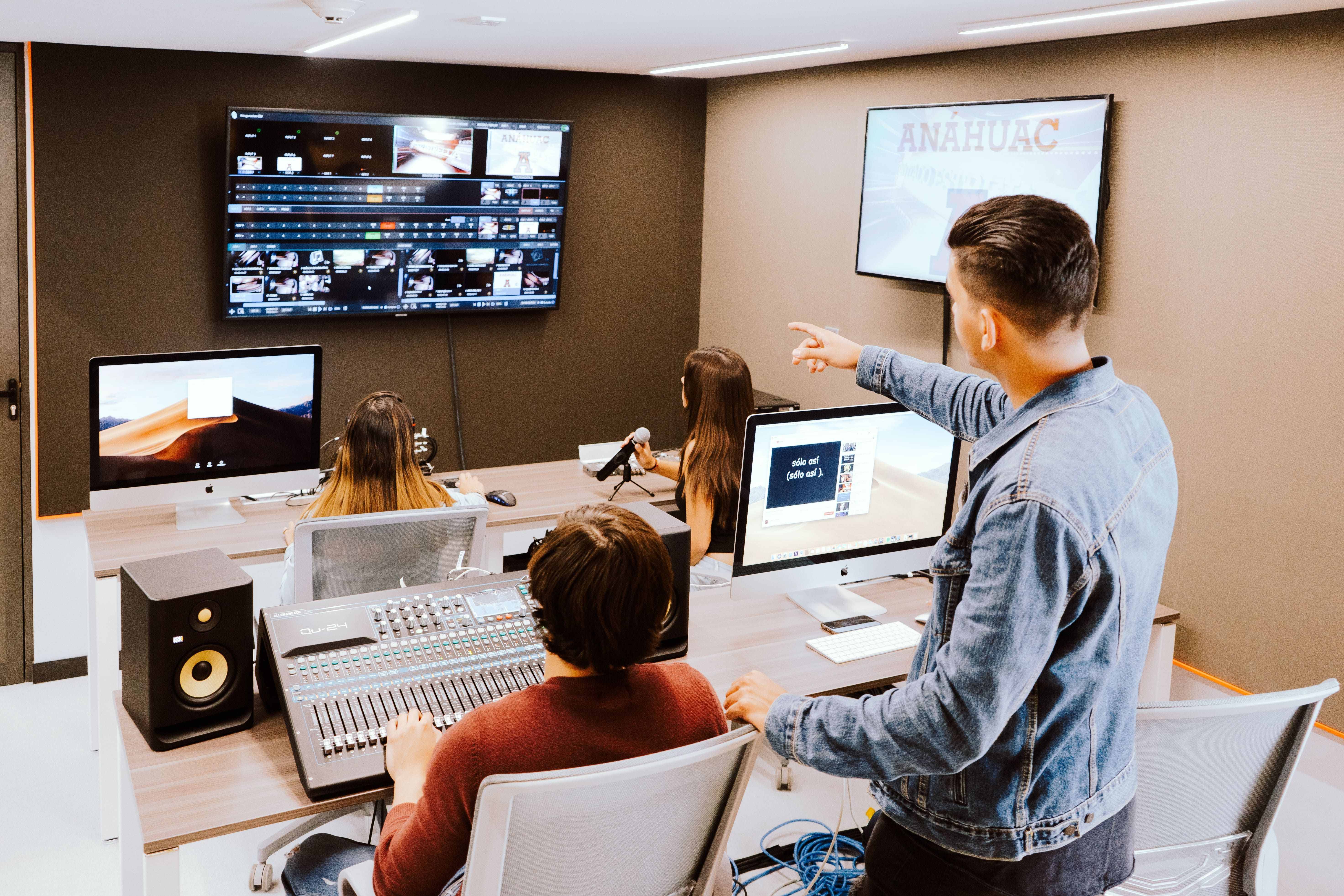 Licenciatura en Dirección de Empresas de Entretenimiento es acreditada